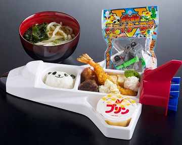 お子様セット（そば・うどん付、ジュース付）780円（税別）